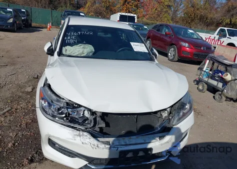 2017 Honda Accord Sport Se from USA, damaged, VIN 1HGCR2F10HA109998